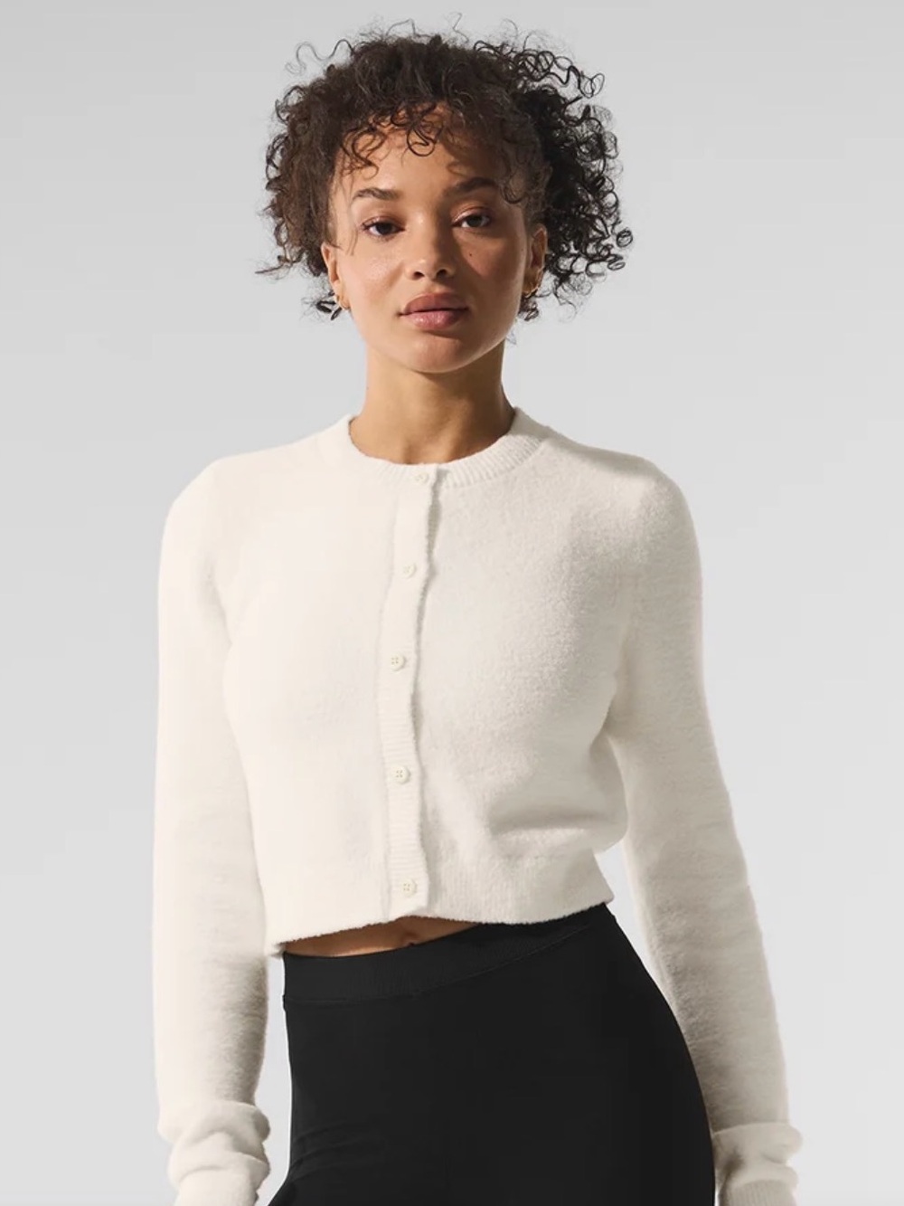 ALO Snuggle Up Sweater Cropped Cardigan in Ivory - XXS